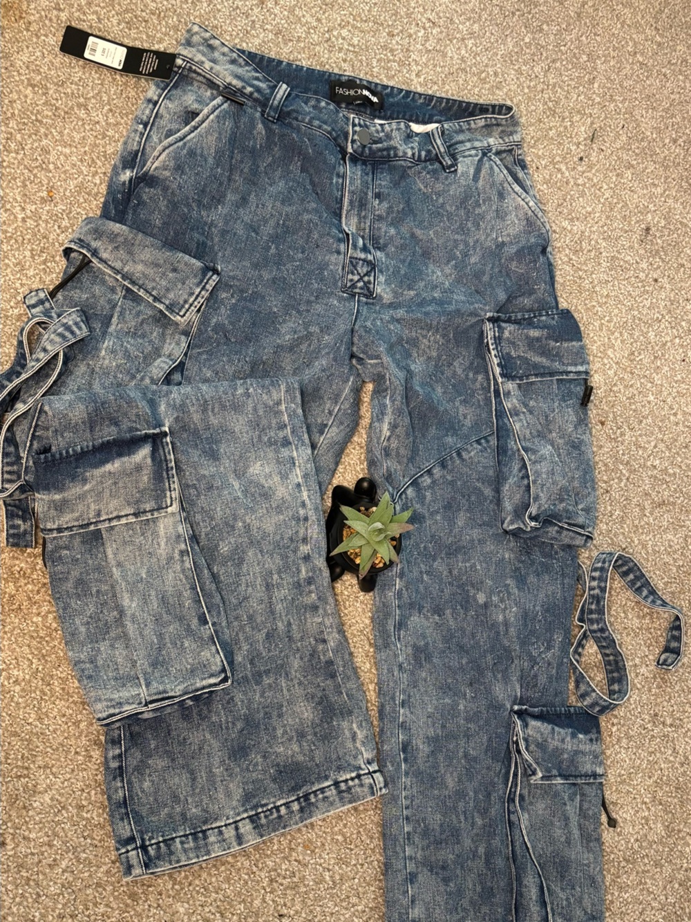 Blue Washed Women’s Cargo Jeans - Classic Utility Style - Picture 3 of 4